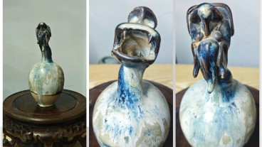 兰釉望天吼龙嘴瓶